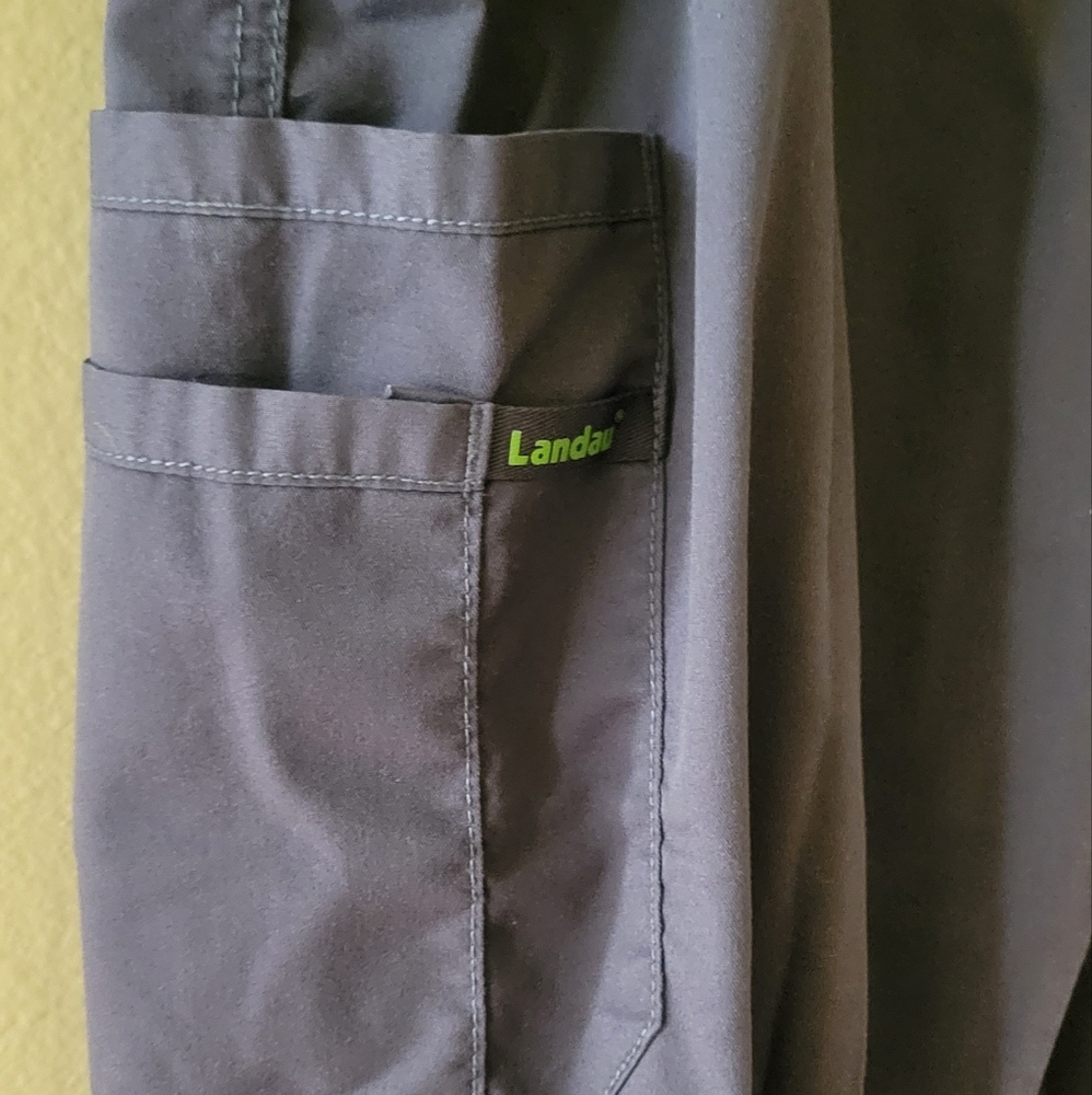 Men's Graphite Landau ProFlex Scrubs Lg (3 sets!) - Picture 7 of 12